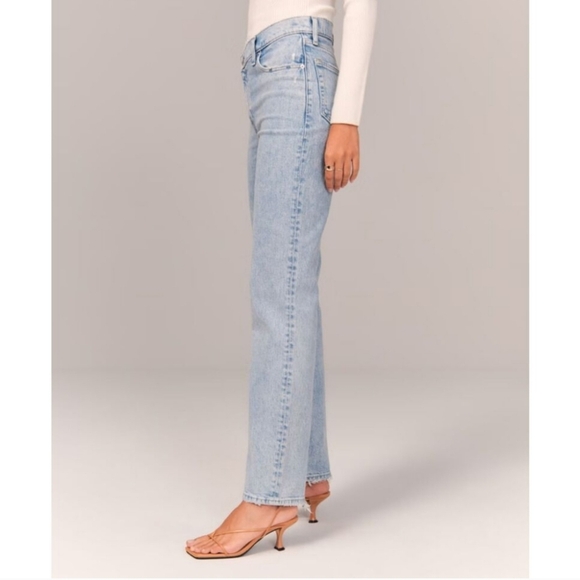 Abercombie And Fitch The 90s Straight Utra High Rise Curve Love 26/2R - Picture 2 of 13